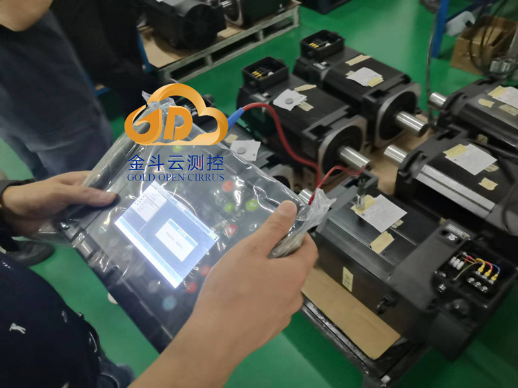 电机振动轴承故障通过Viber X5振动分析仪提供问题解决方案